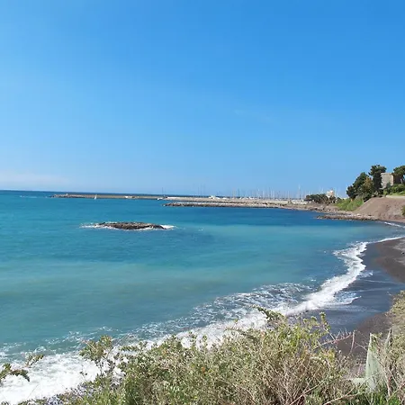 Appartamento Il Piccolo Ulivo By Interhome