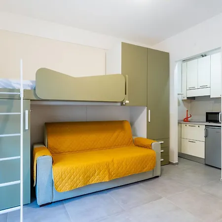 Appartamento Il Piccolo Ulivo By Interhome *